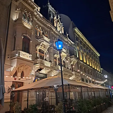 Amytis Flat Old City * Boekarest