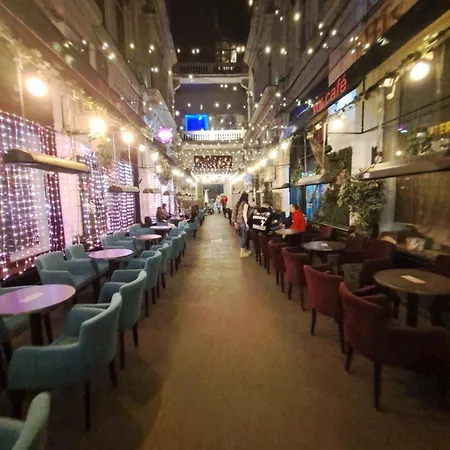 Amytis Flat Old City *