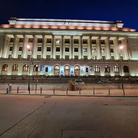 Amytis Flat Old City *