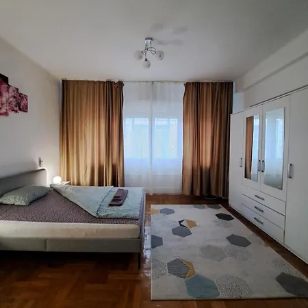 Apartment Amytis Flat Old City