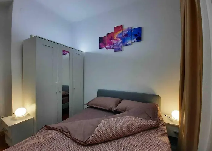 Amytis Flat Old City Apartman Bukarest