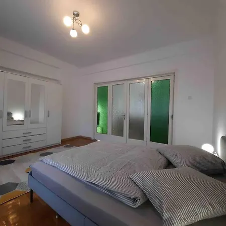 Amytis Flat Old City *