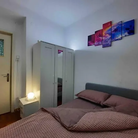 Amytis Flat Old City Apartment *