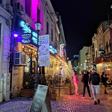 Amytis Flat Old City Apartment