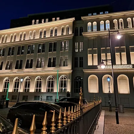 Amytis Flat Old City